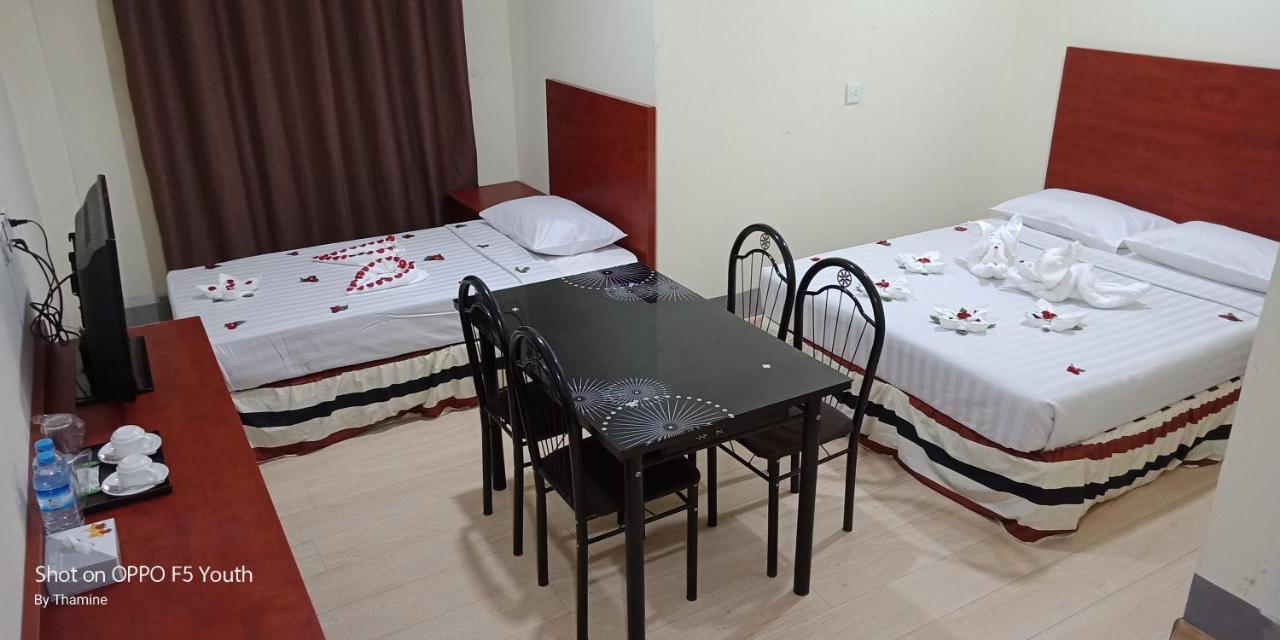 Hato Inn Yangon Extérieur photo