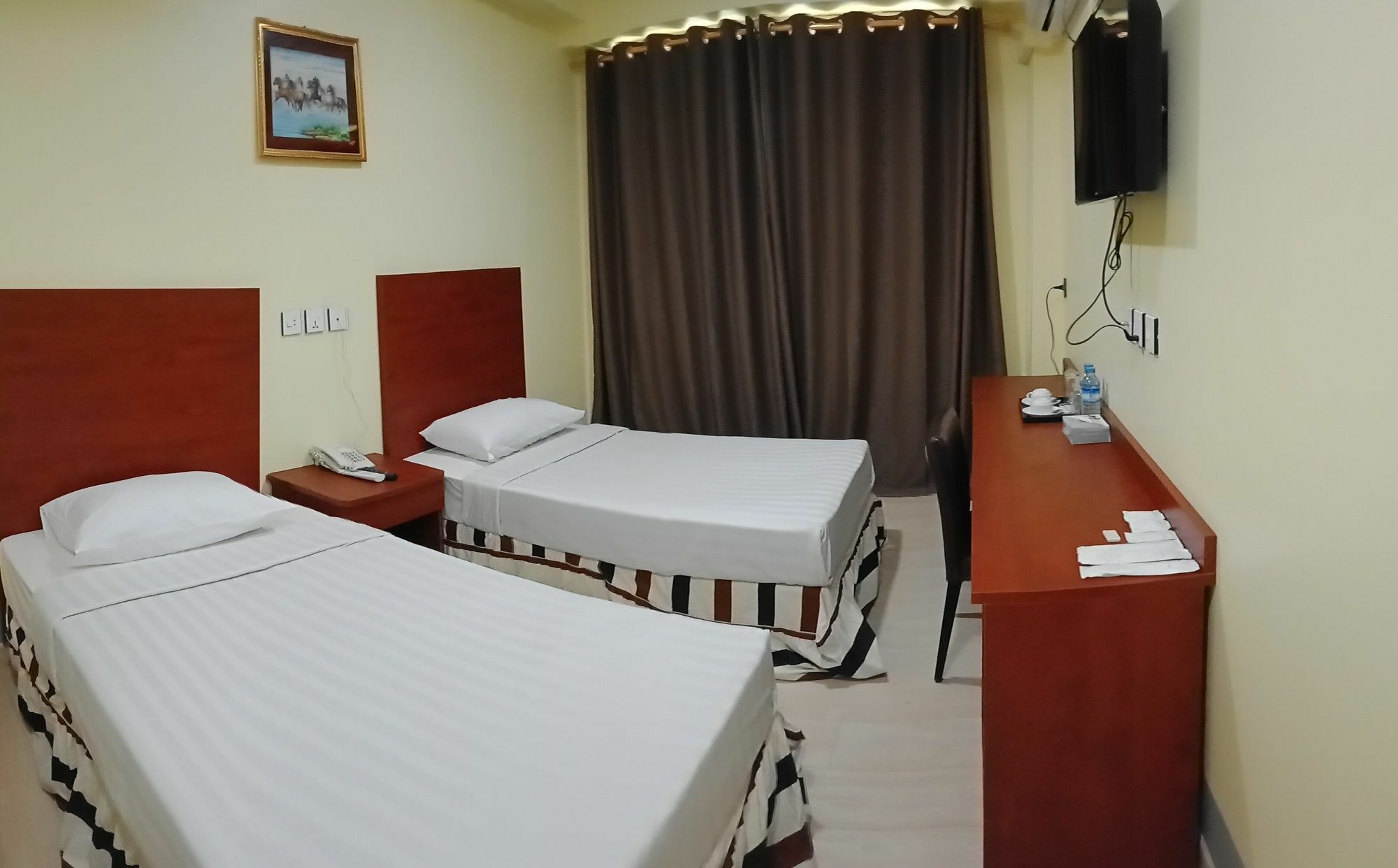 Hato Inn Yangon Extérieur photo